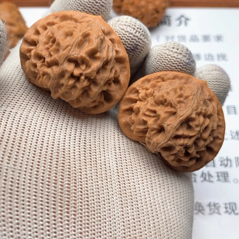 【闪购商品】把件文玩核桃25宫灯
