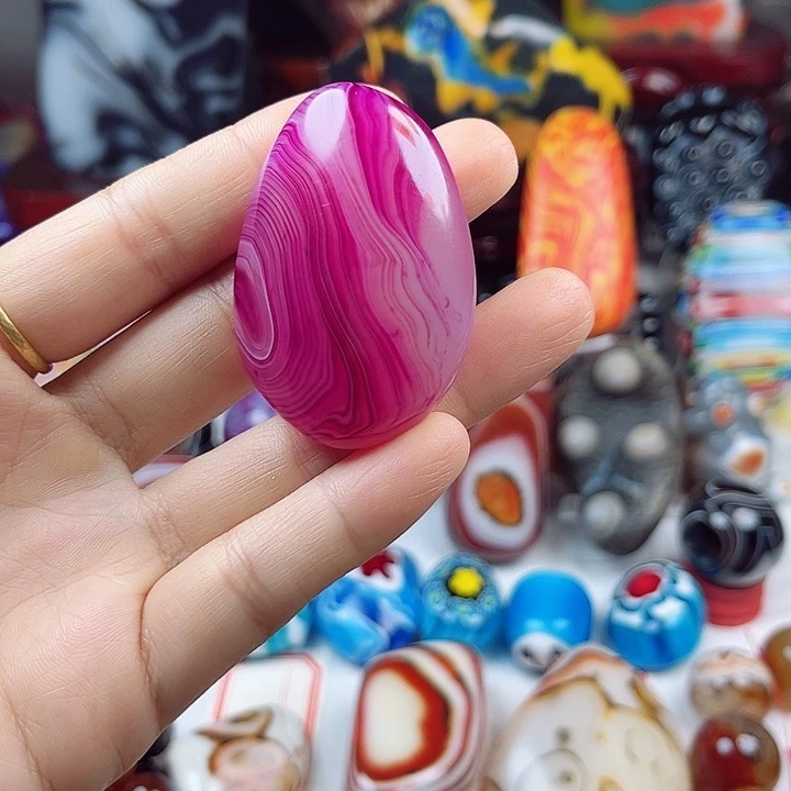 玛瑙/玉髓未镶嵌耳饰