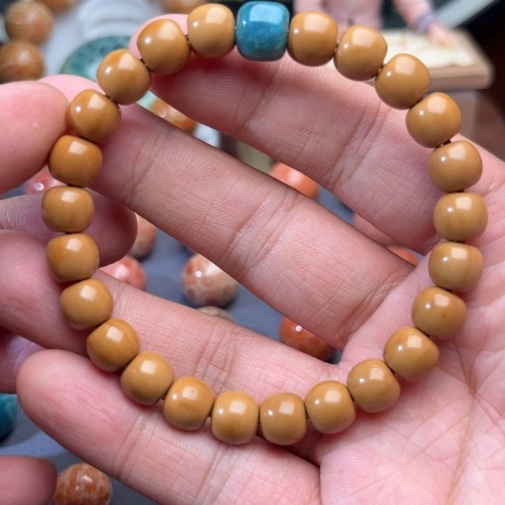 玛瑙/玉髓未镶嵌手串猴头老型