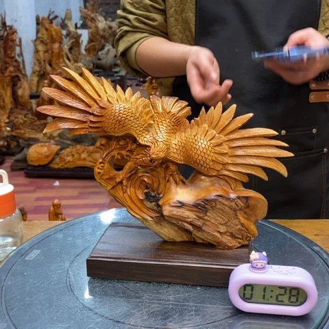 柏木风****…太行崖柏根雕