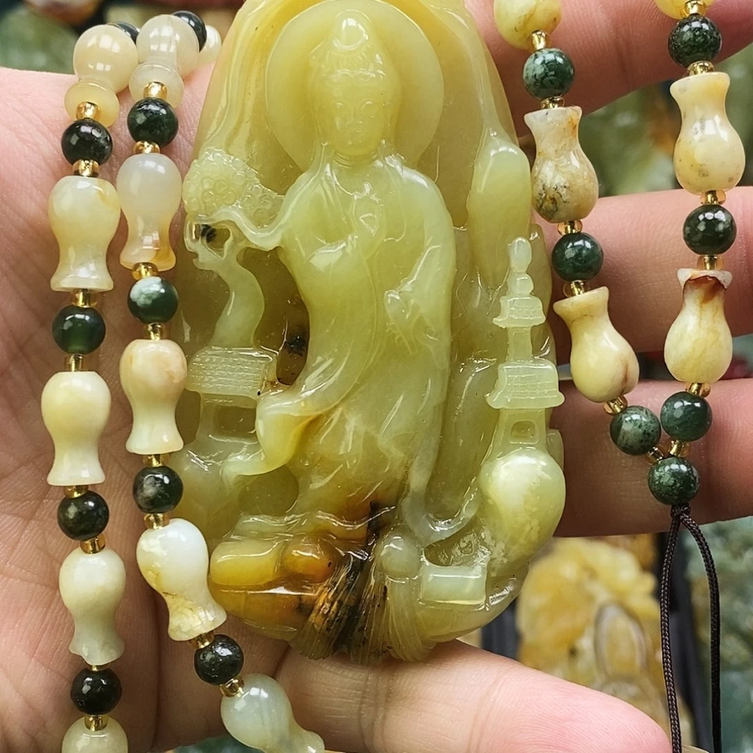 蛇纹石玉未镶嵌颈饰