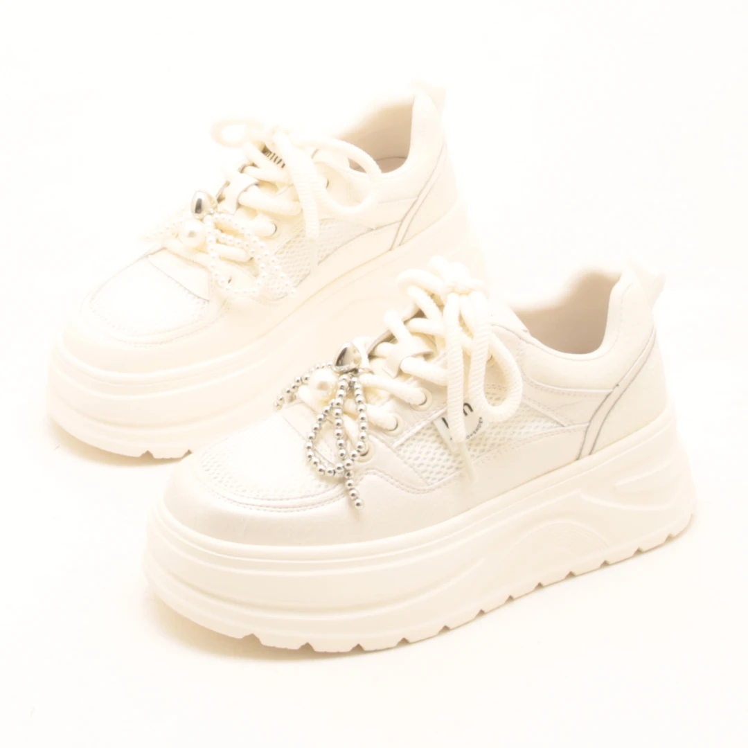 6597春夏新款真皮透气网面休闲板鞋女轻便厚底系带珍珠小白鞋