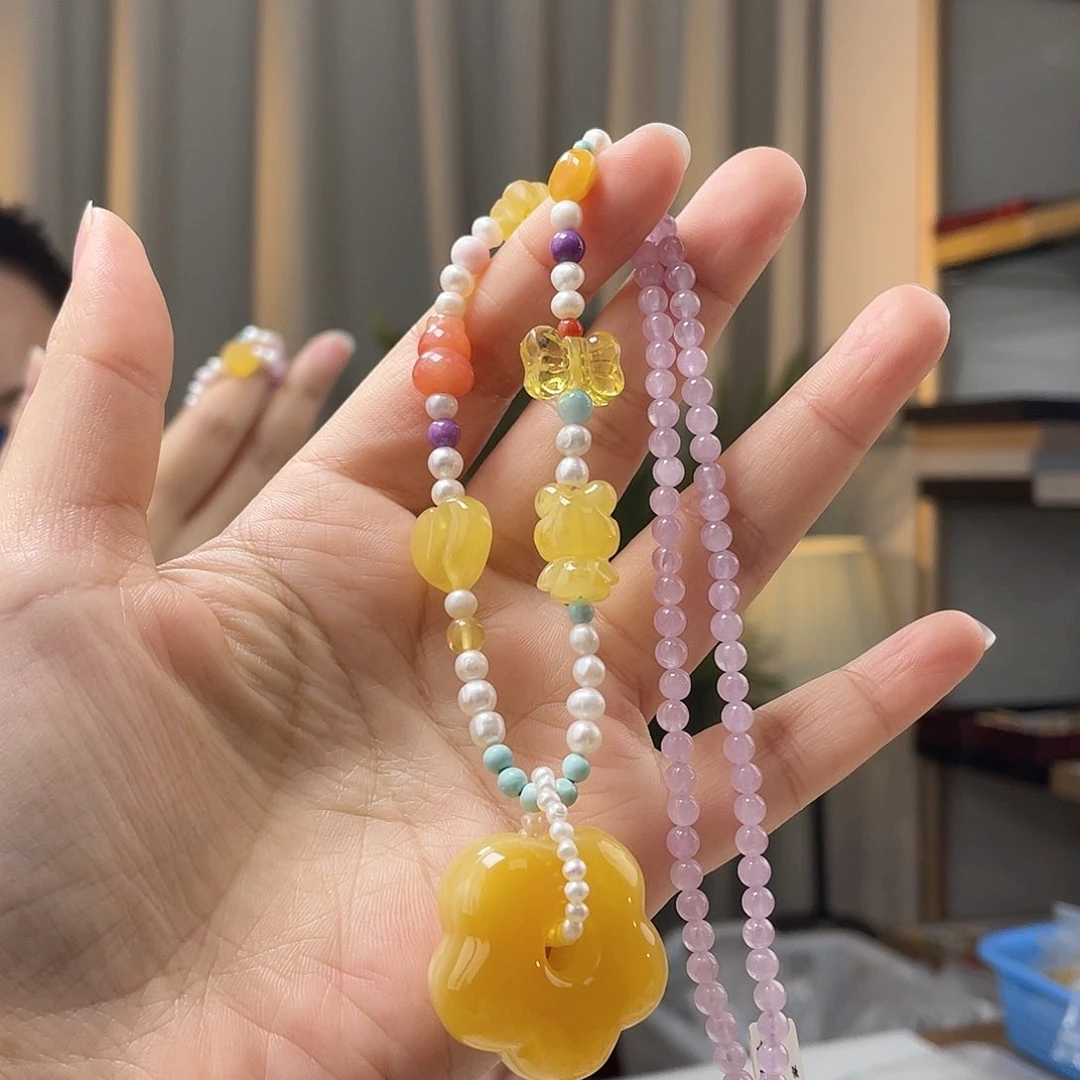 琥珀裸石未镶嵌蜜蜡吊坠