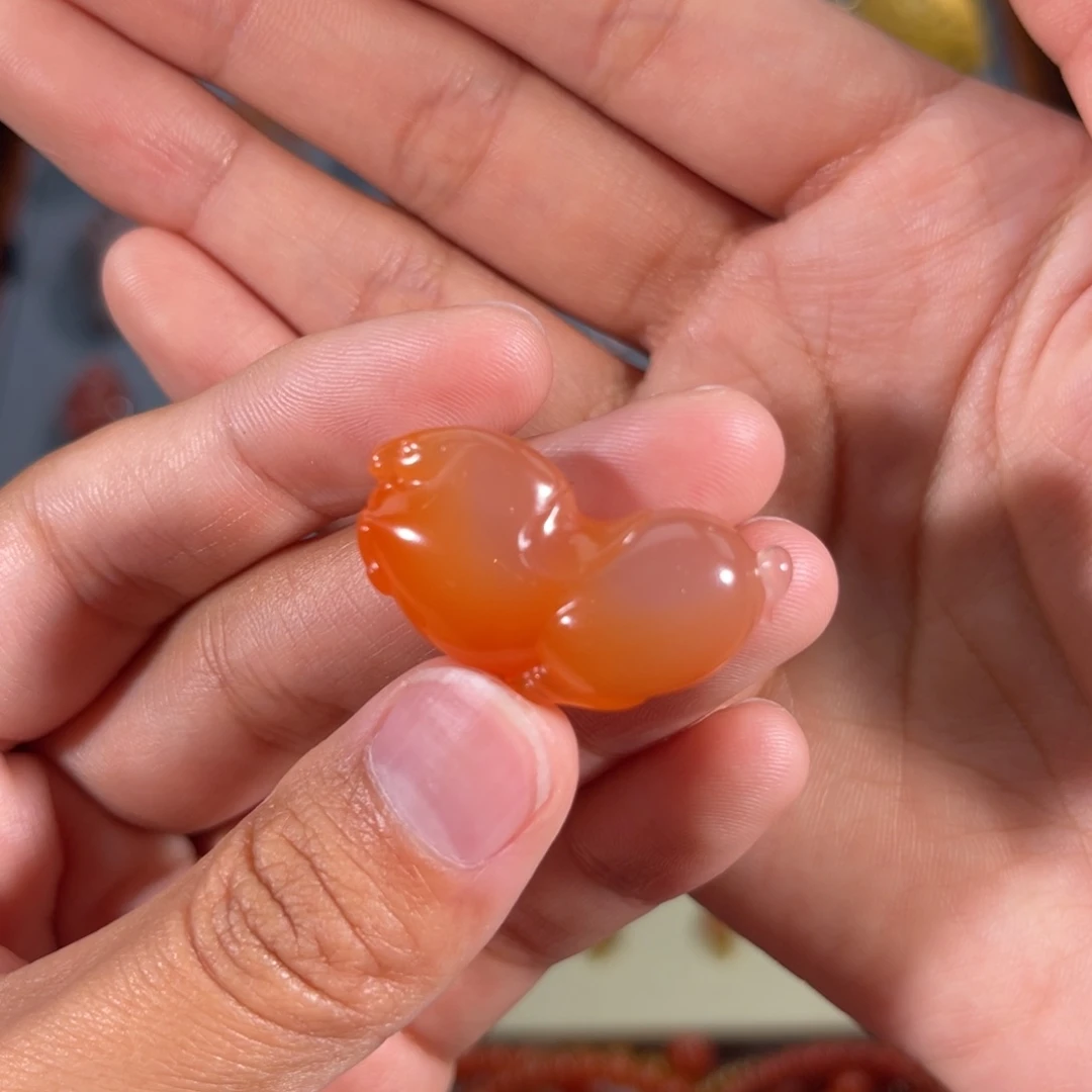 玛瑙/玉髓滴水洞冰飘唐马未镶嵌甲**元