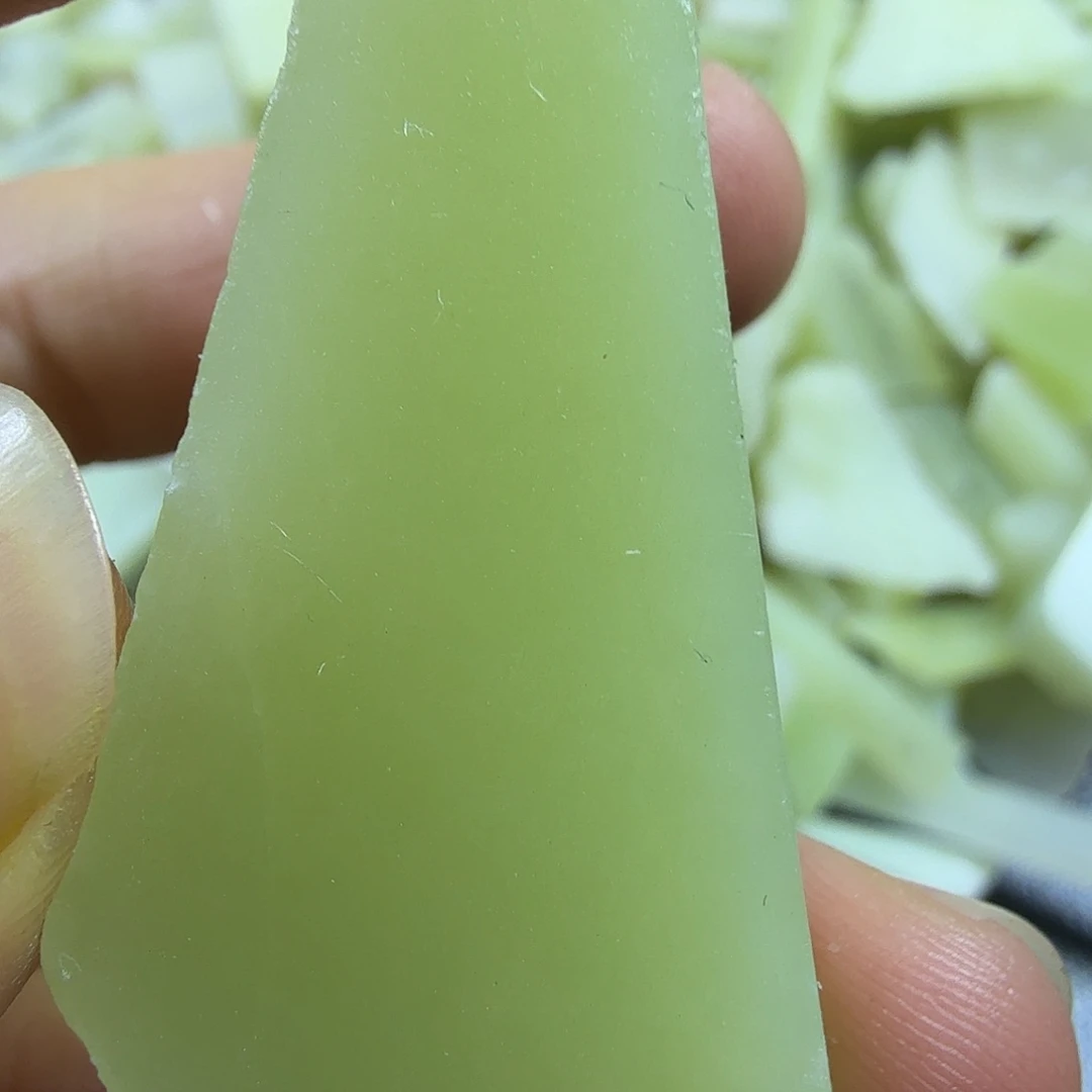 和田玉（糖玉）未镶嵌挂件