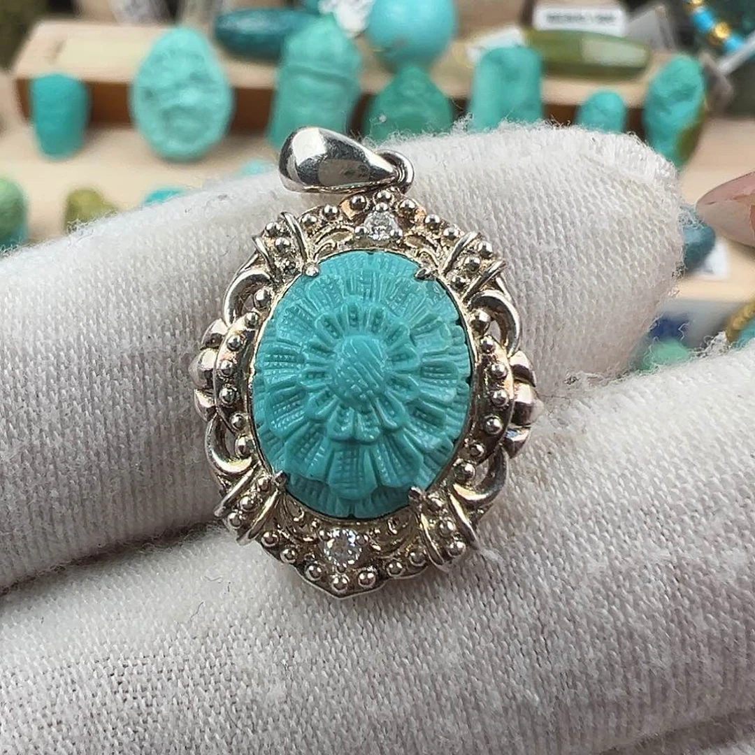 绿松石配饰未镶嵌