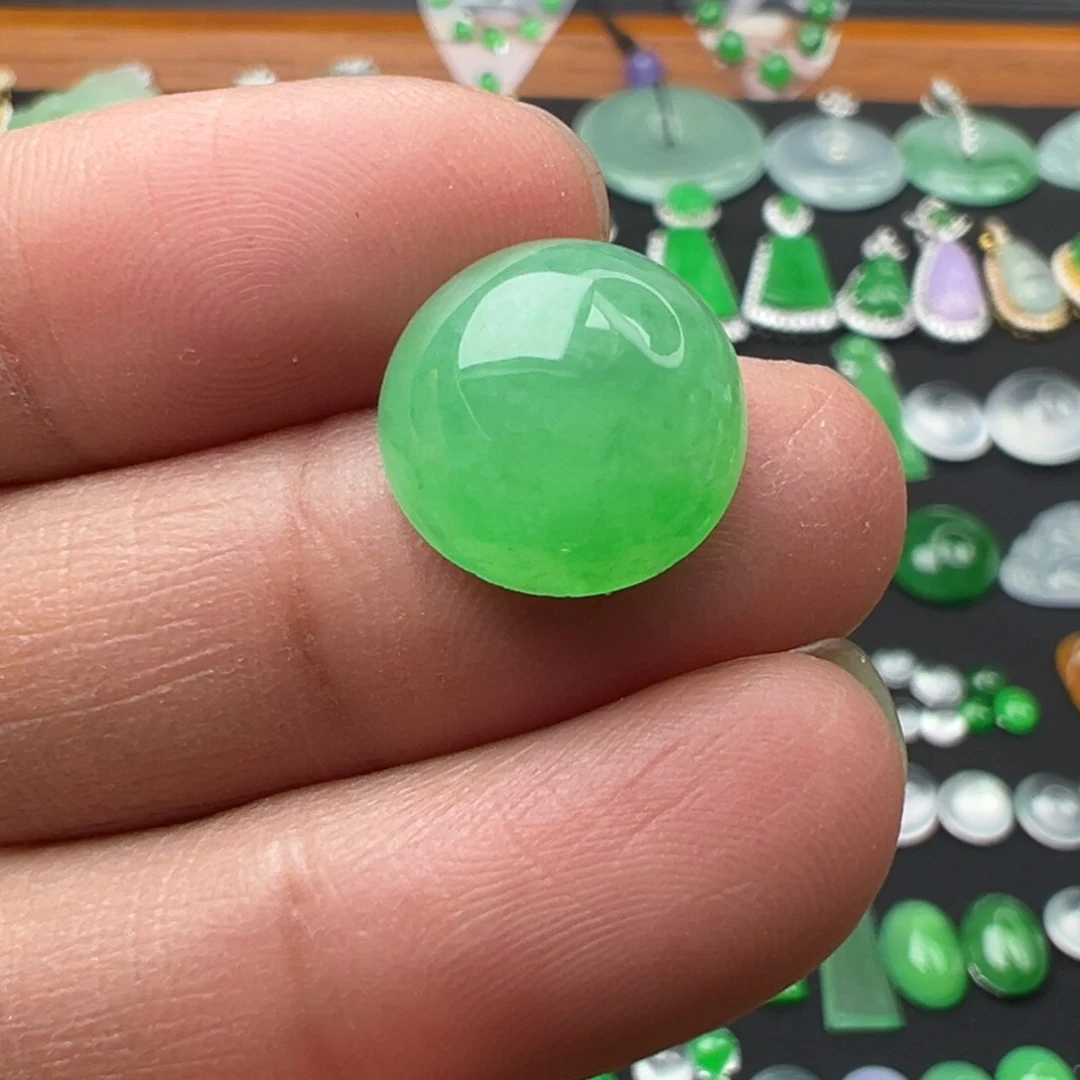 翡翠颈饰未镶嵌蛋13.3