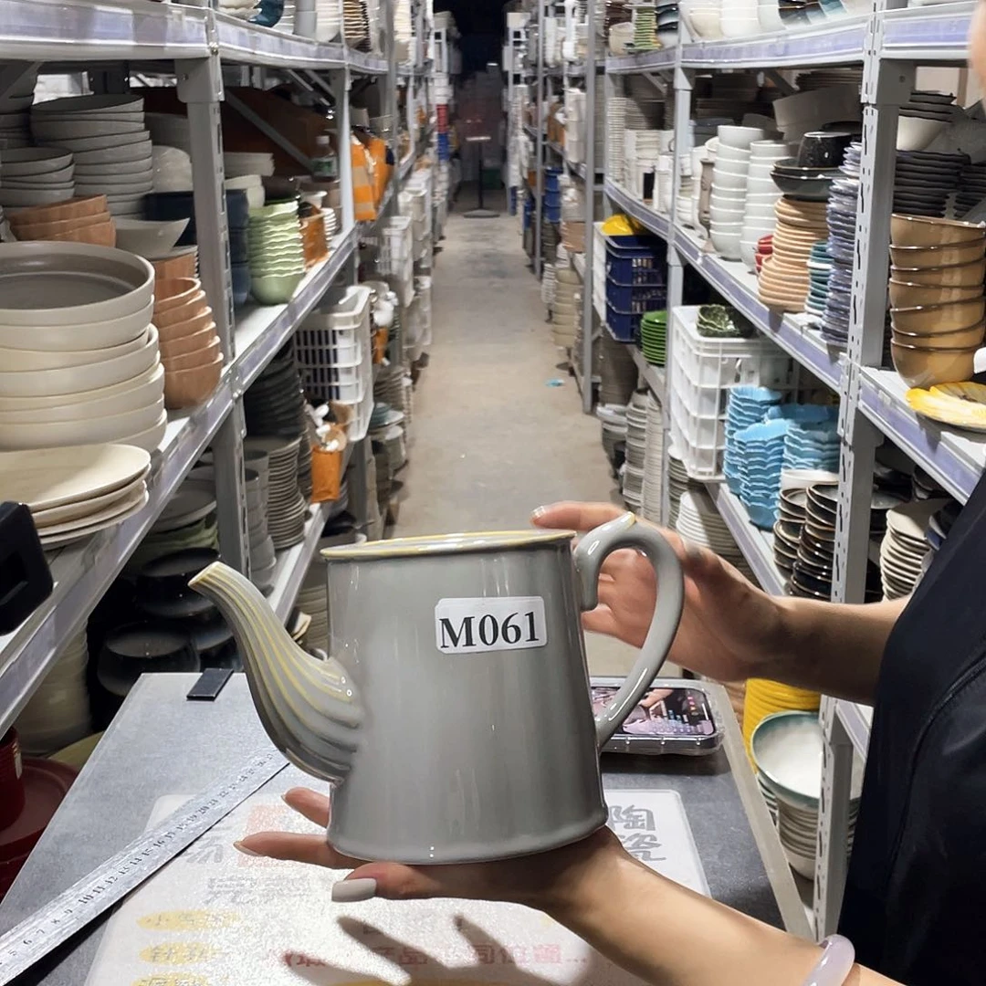 瓷片061              1个无盖子