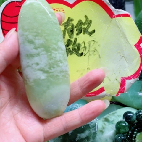 未镶嵌蛇纹石玉手把件