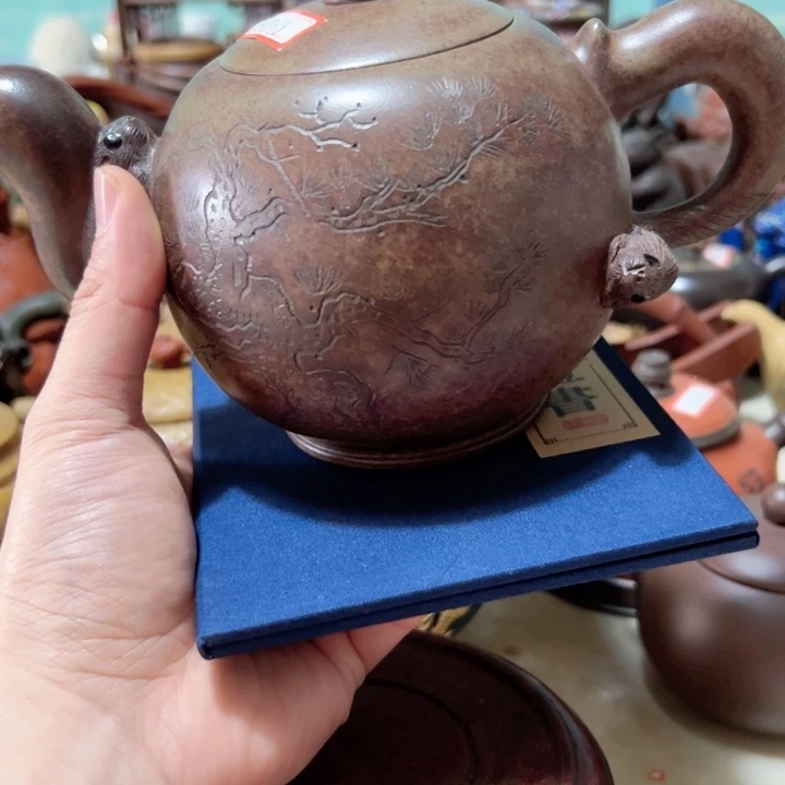 紫砂壶收藏起来了！富贵吉祥