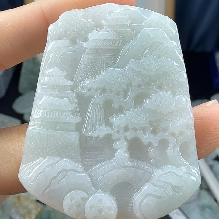 翡翠未镶嵌颈饰翡翠