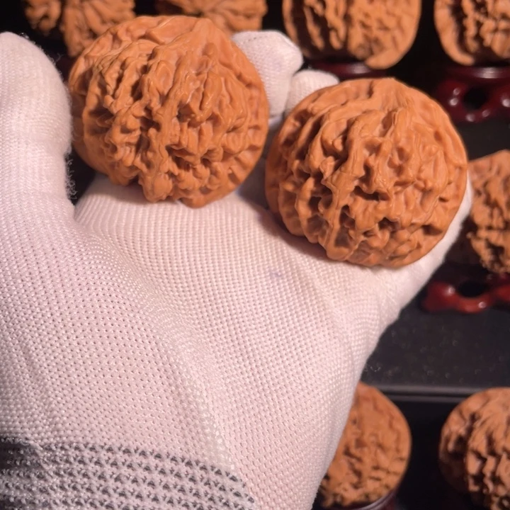 文玩核桃吊坠48官帽