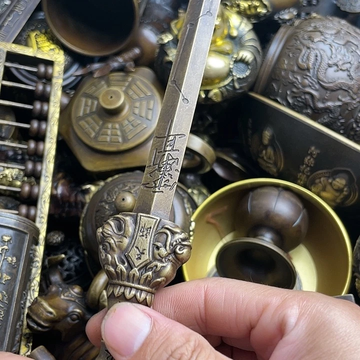 铜器摆件有限公司