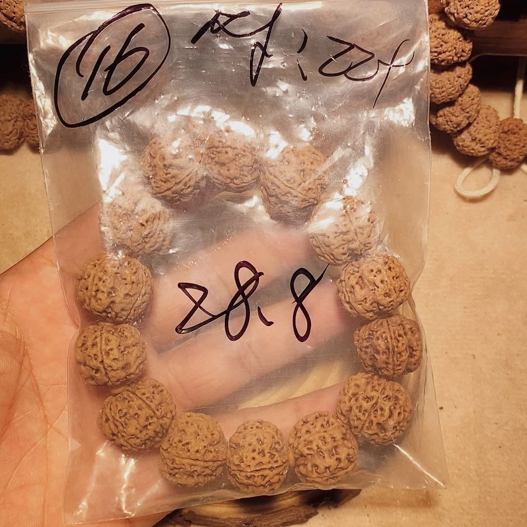 手串金刚菩提16。