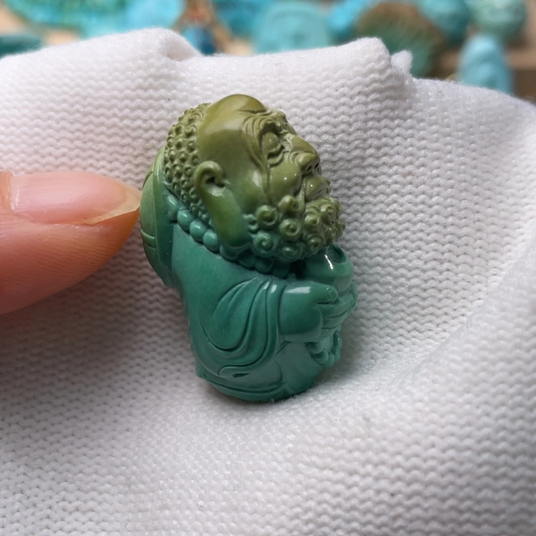 醉***河绿松石未镶嵌颈饰