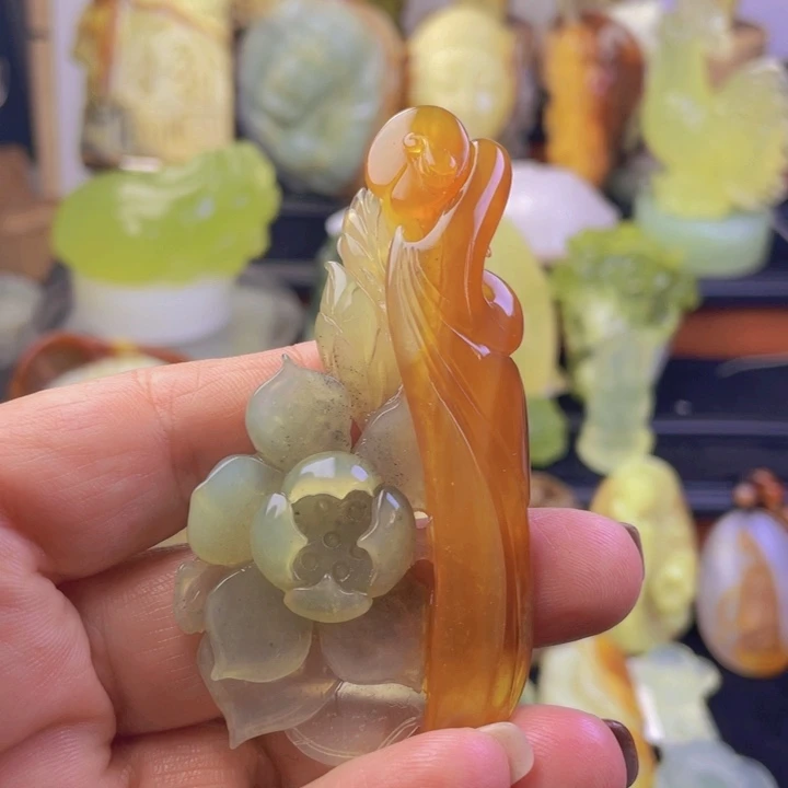 未镶嵌蛇纹石玉颈饰