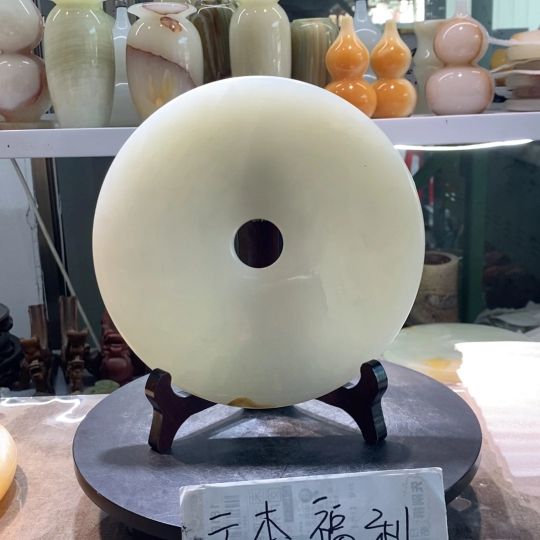 石材天然微瑕平安扣摆件，仅此一个