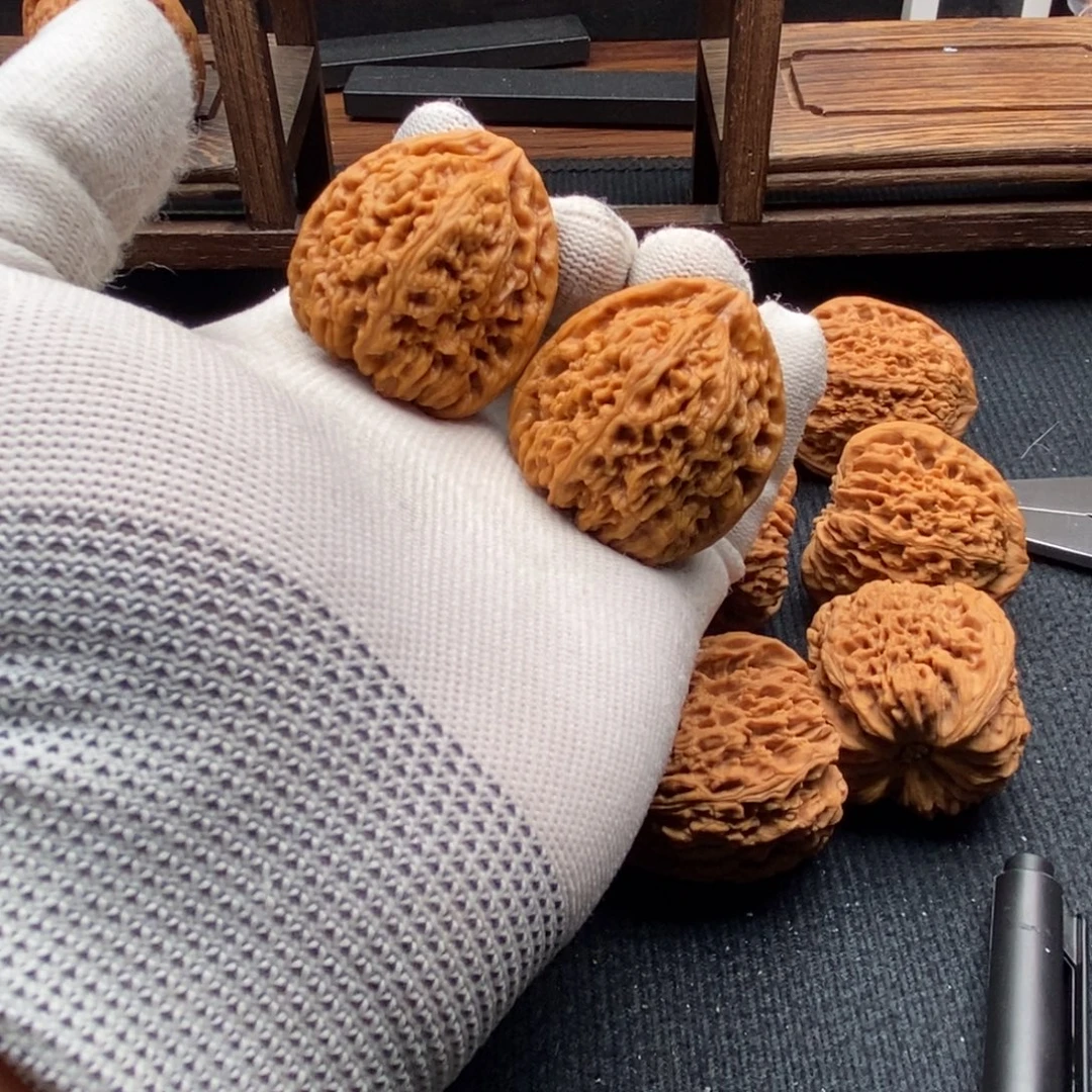卡***宝文玩核桃吊坠编号10