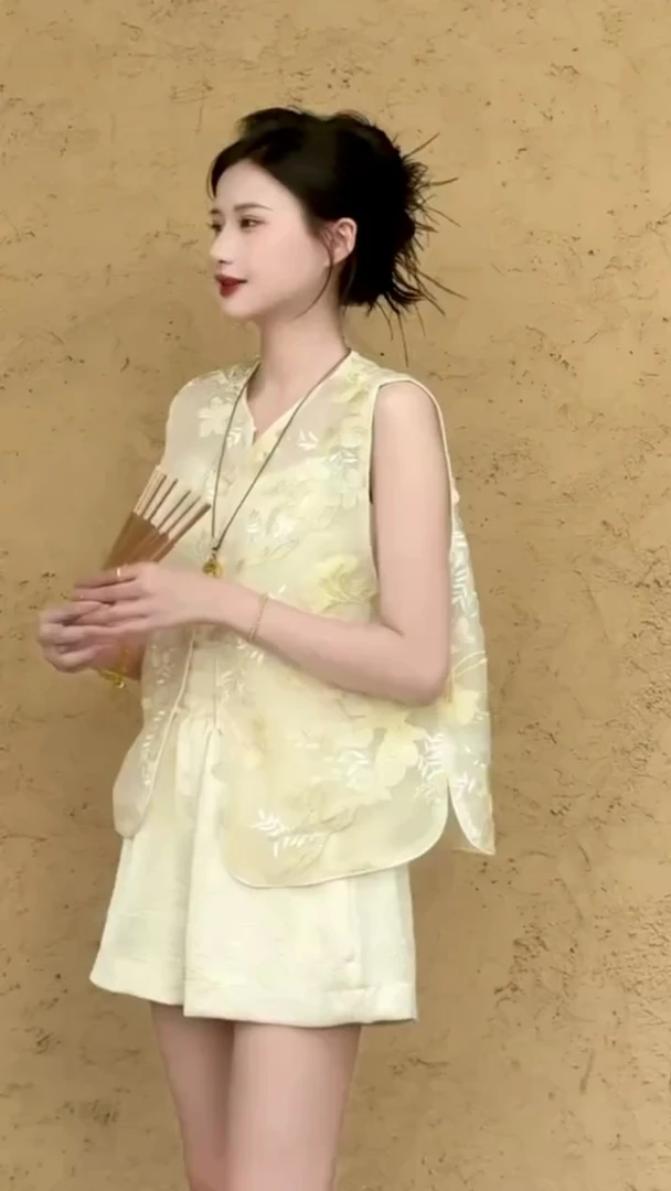 2025新款夏季新中式国风提花马甲背心上衣百搭阔腿短裤两件套装