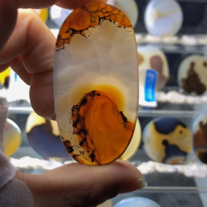 合金玛瑙/玉髓珠宝奇石74