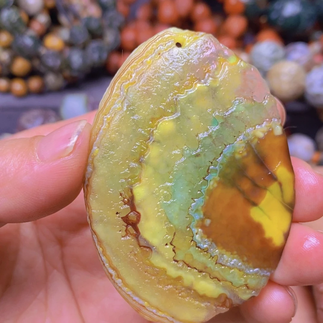 合金颈饰玛瑙/玉髓