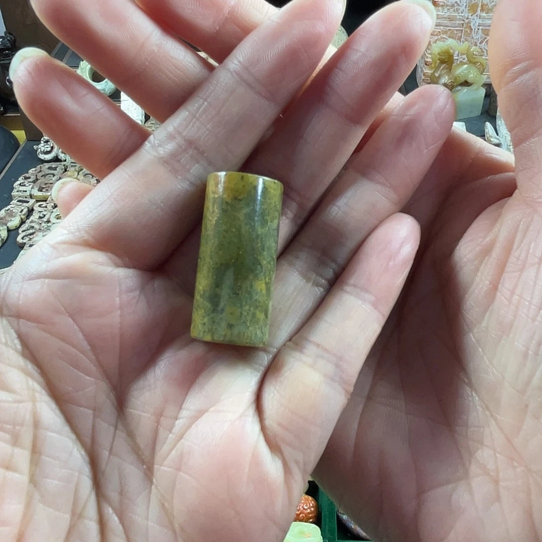 和田玉（糖玉）未镶嵌挂件