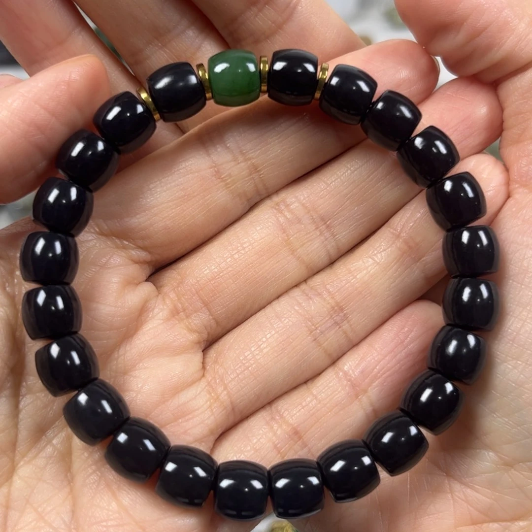 和田玉手链未镶嵌卡9直切