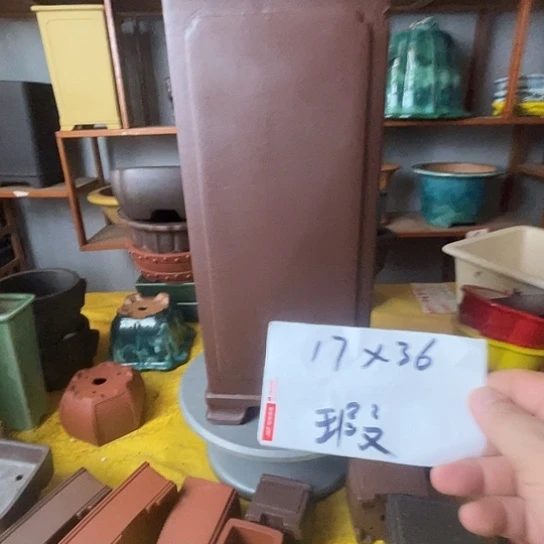 宜兴紫砂签筒瑕疵