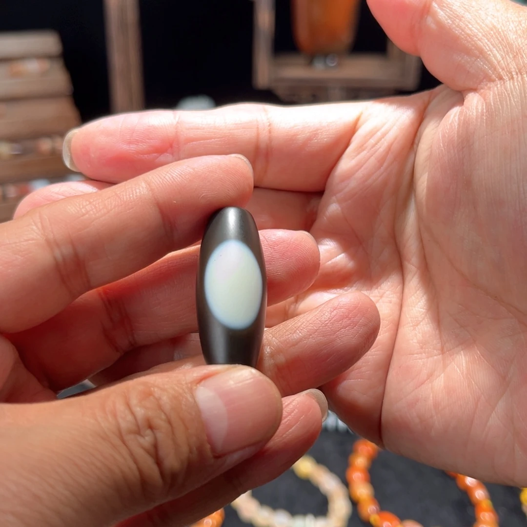 玛瑙/玉髓珠子未镶嵌小*