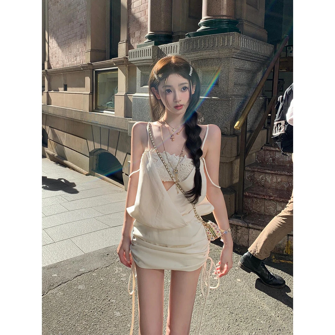 韩系辣妹绑带吊带连衣裙女2025夏季新款性感纯欲风收腰显瘦短裙子