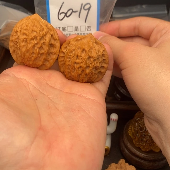 文玩核桃吊坠公子帽38