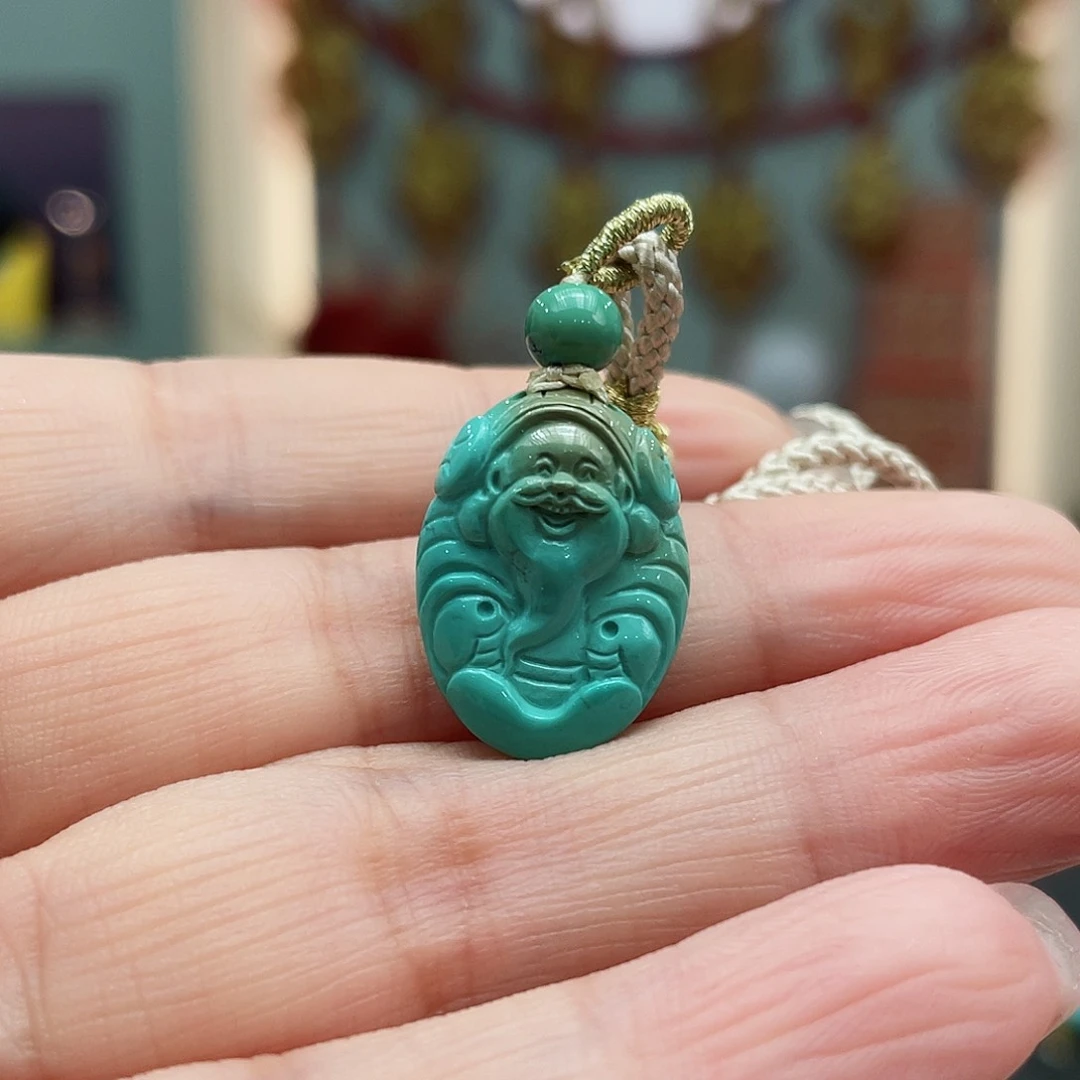 绿松石颈饰未镶嵌