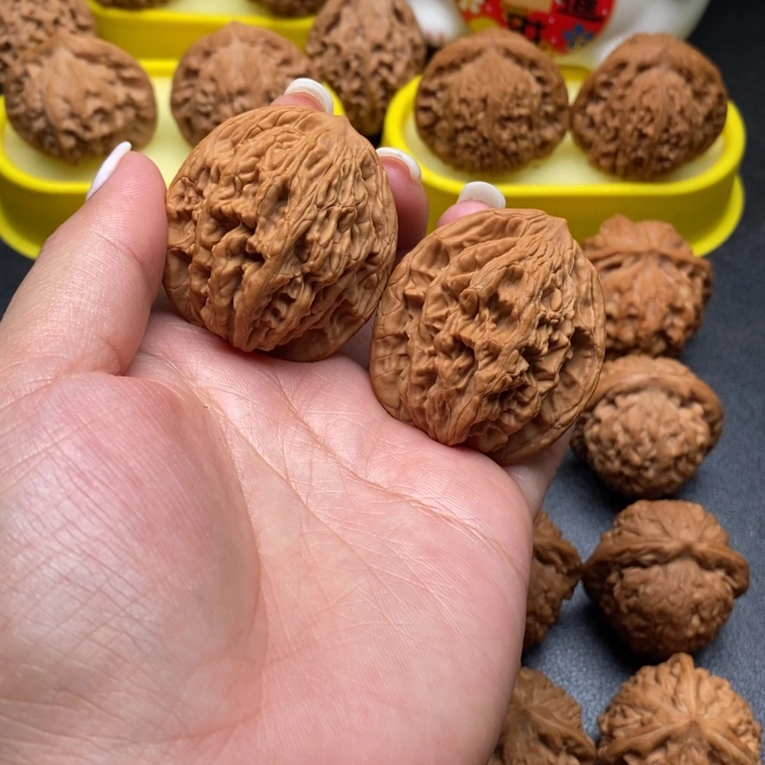 吊坠文玩核桃特价虎头40
