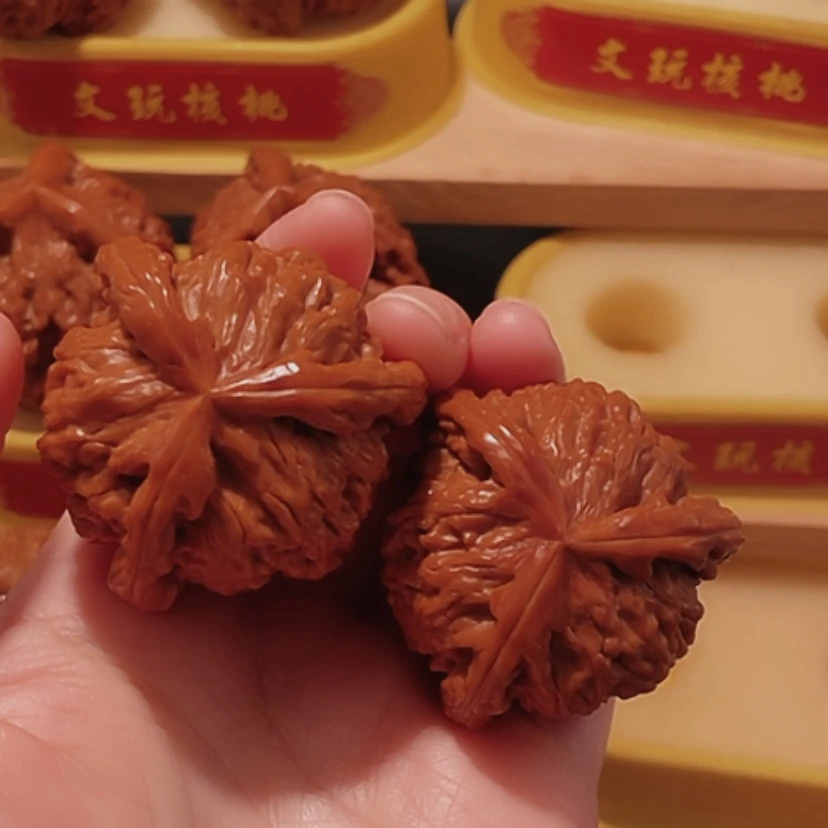 【闪购商品】手串/手链橄榄核三*核桃