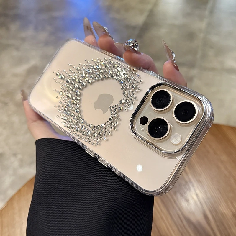 适用苹果16pro手机壳奢华爱心闪钻透明大孔简约网红女款ins高级感