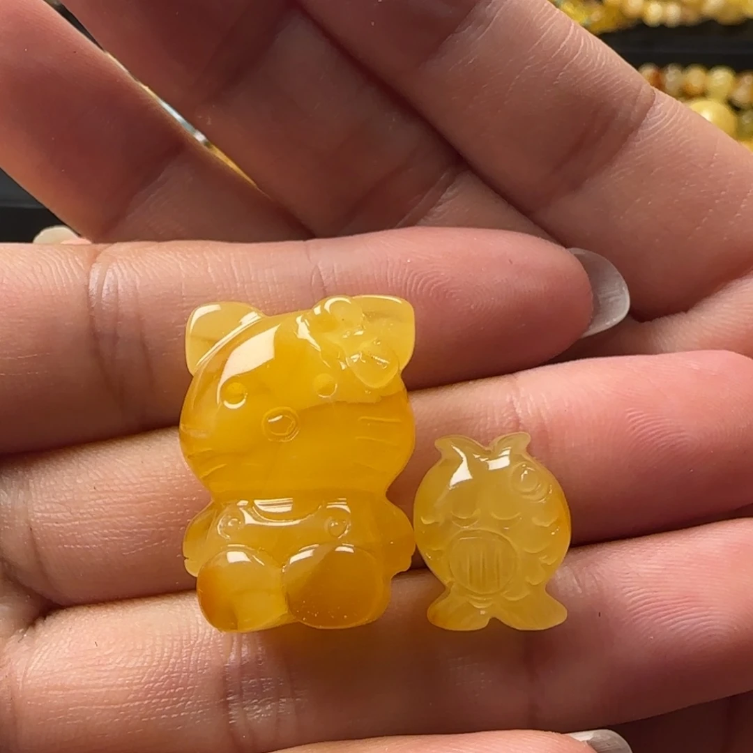 蜜蜡未镶嵌颈饰蜜蜡鸡油黄KT猫小鱼吊坠一套