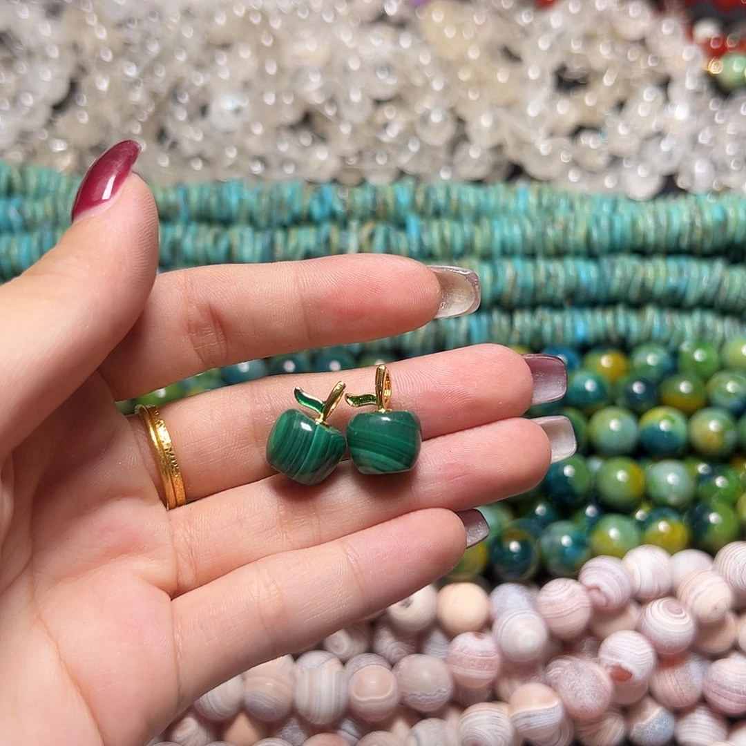 玛瑙/玉髓足银镶嵌珠宝半成品X781。天然孔雀石吊坠一个