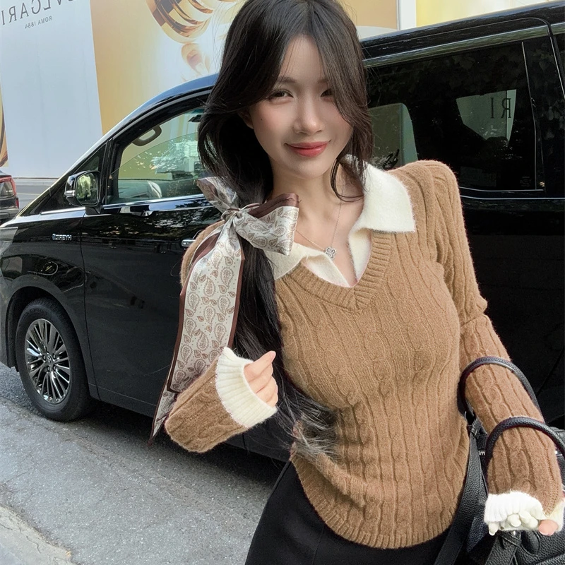 小香风假两件针织衫女秋冬polo领丝巾上衣打底衫内搭圣诞红色毛衣