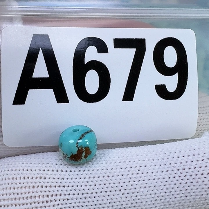 绿松石未镶嵌珠宝奇石9