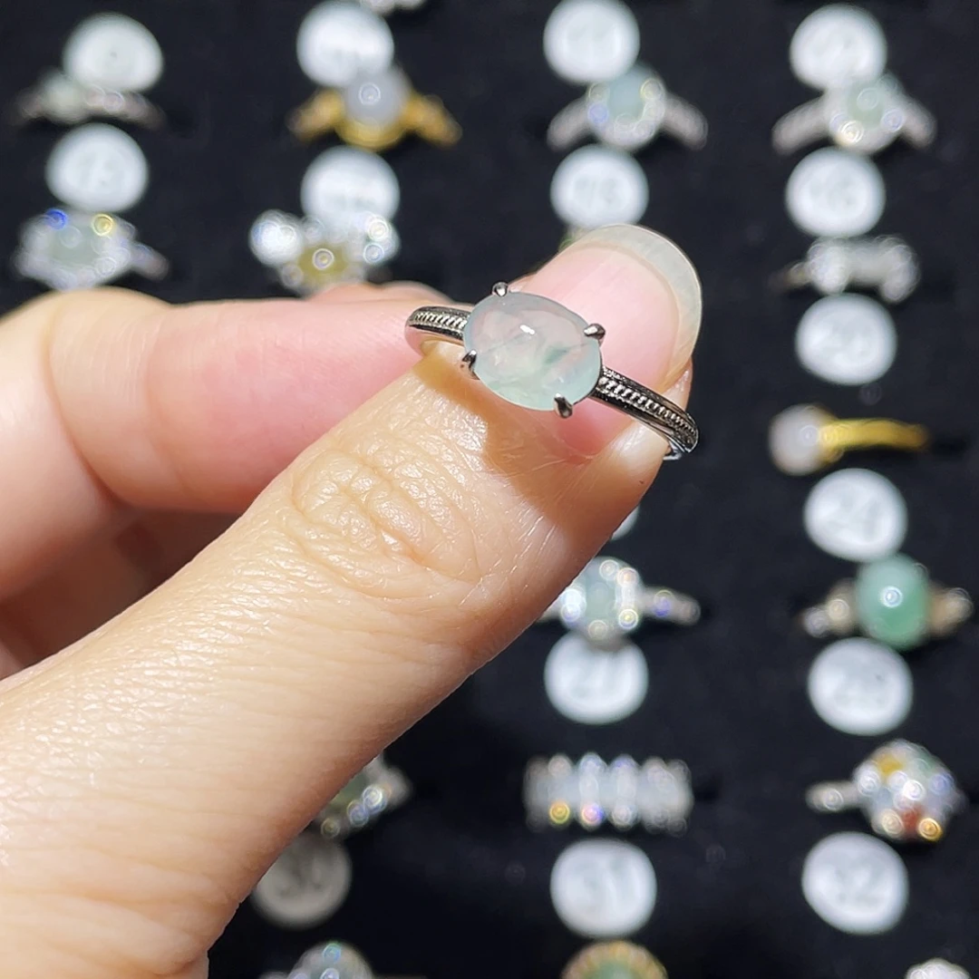 翡翠未镶嵌戒指戒指