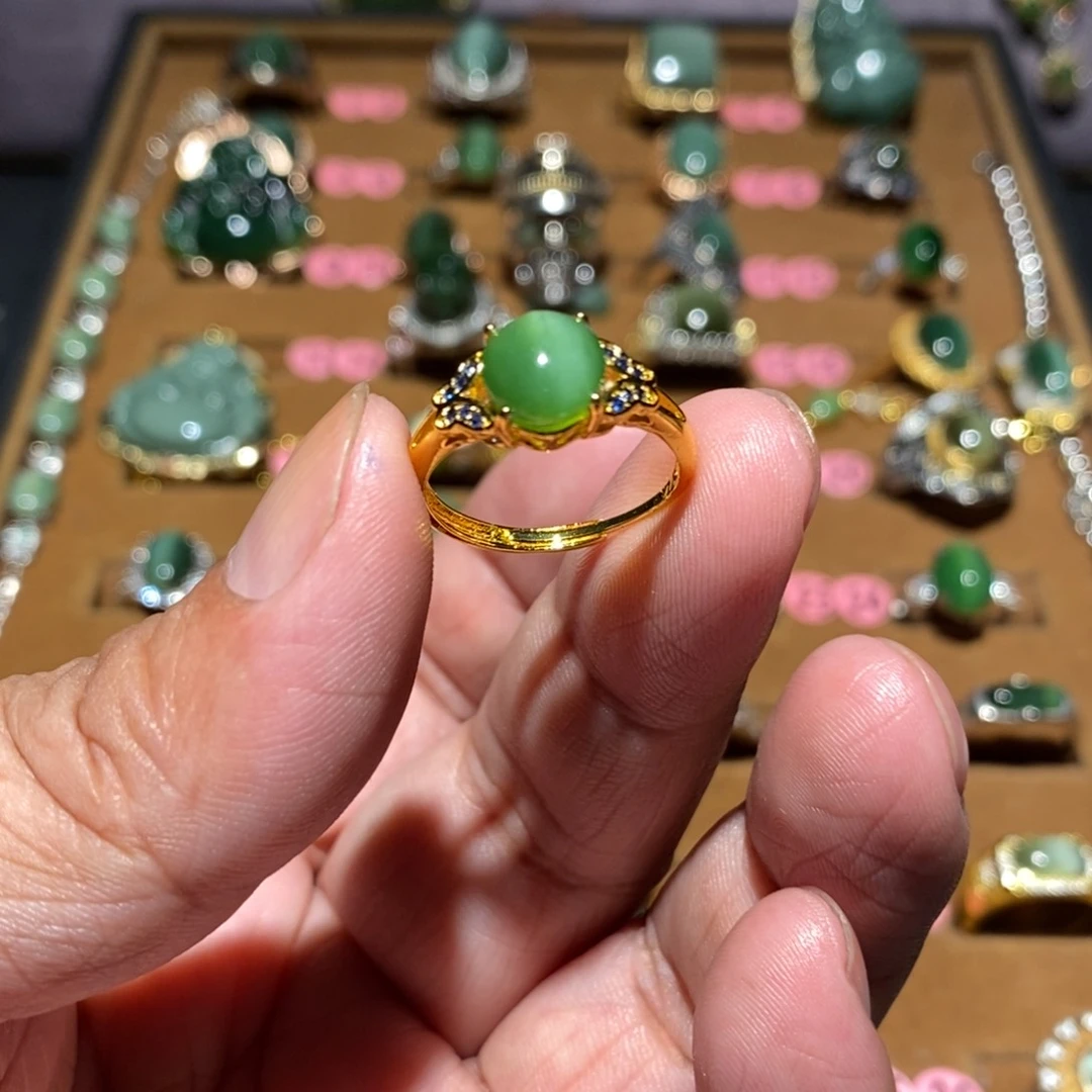 和田玉（碧玉）戒指未镶嵌