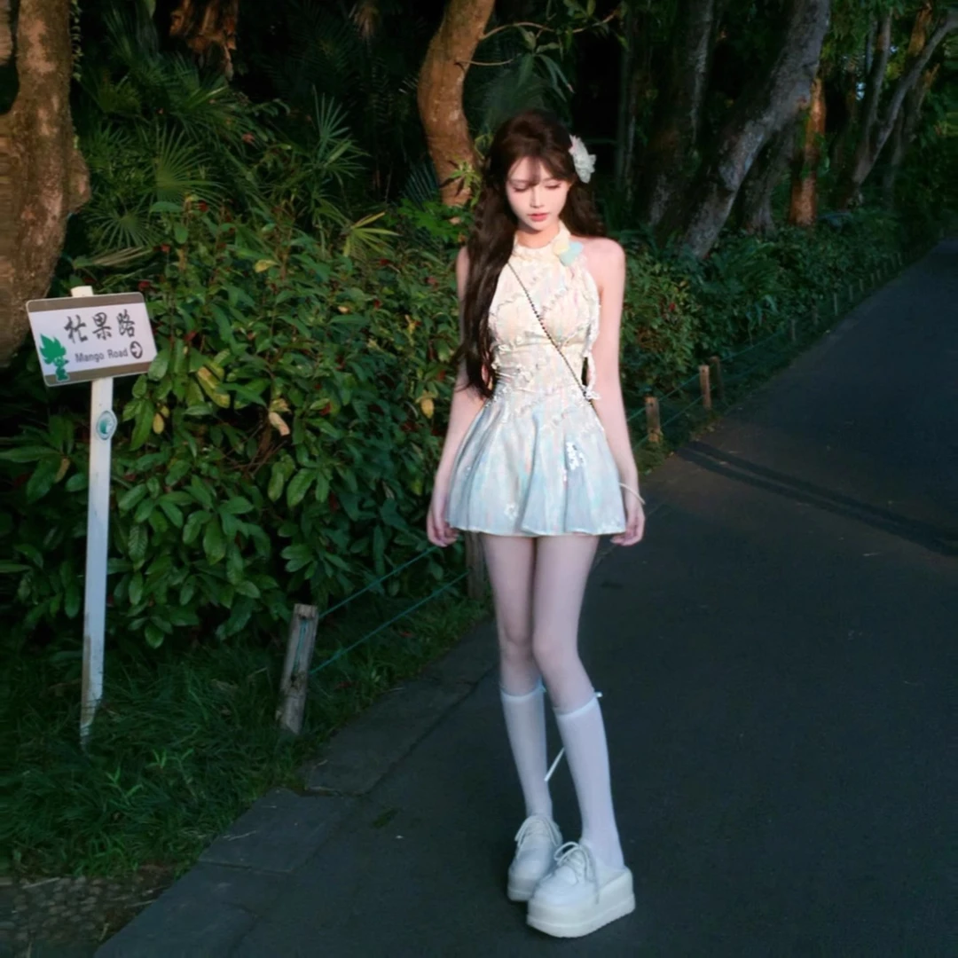 瑞茜·威瑟斯茉莉青绿 夏季甜美显瘦收腰设计感短款连衣裙R6983H