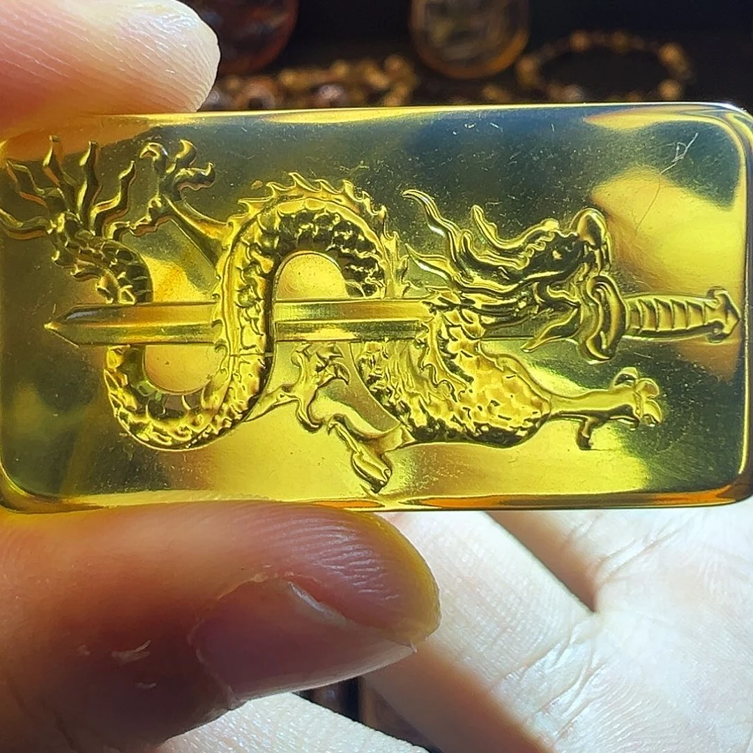 琥珀未镶嵌裸石盘龙剑
