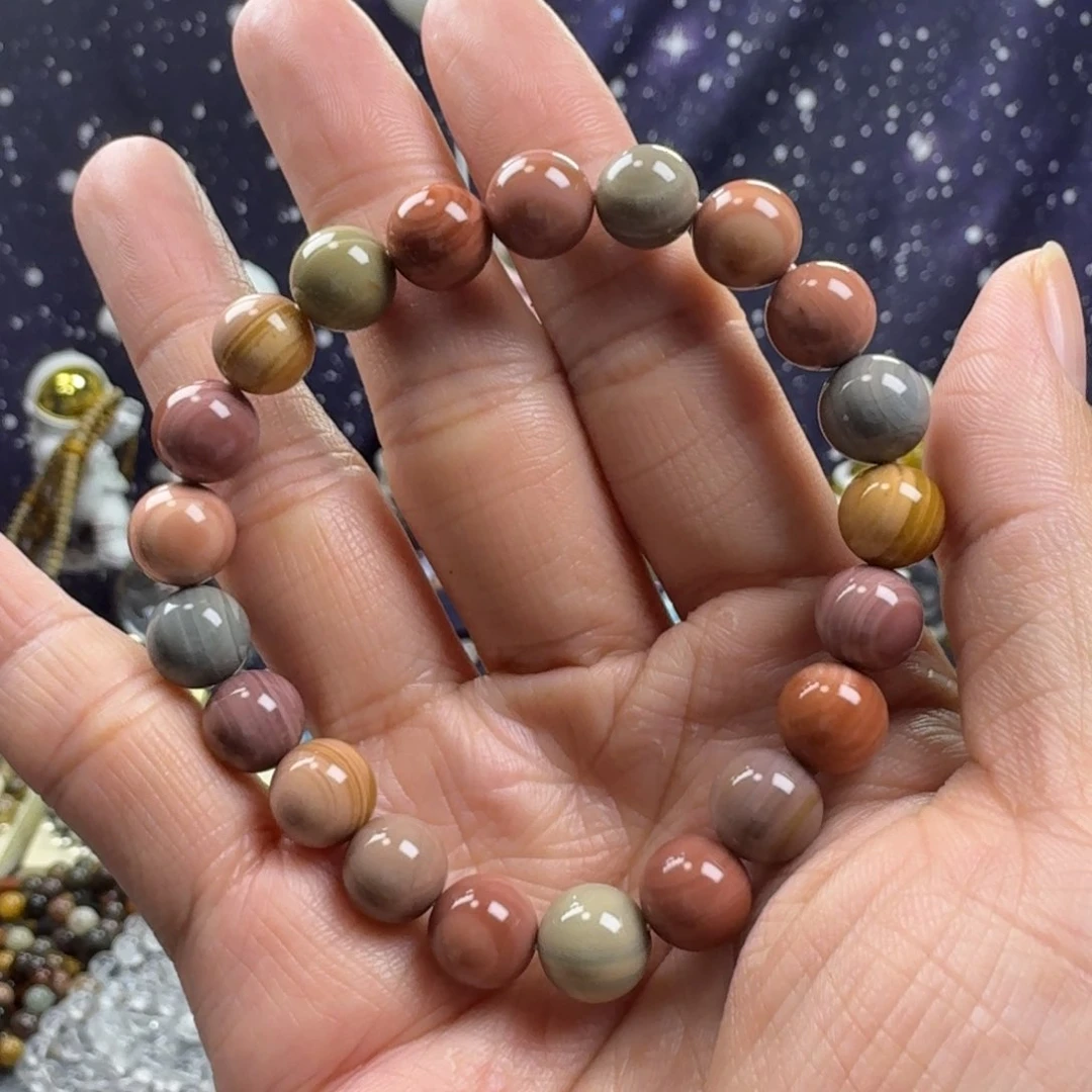 石英质玉手串未镶嵌喵****?阿拉善彩玉手串