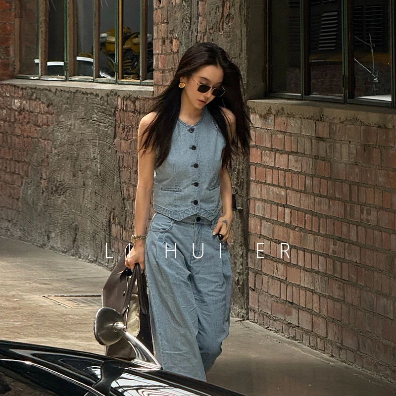 Li Hui Er【爱尔斯克鲁】气质轻奢时尚休闲简约牛仔上衣25C004