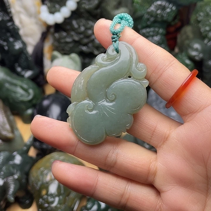 未镶嵌和田玉挂件