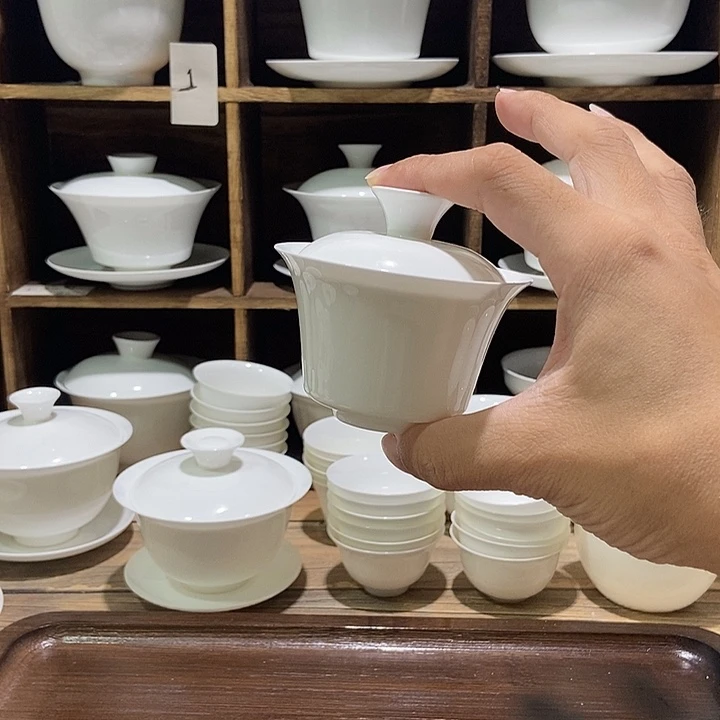 骨瓷2.8马蹄盖碗盖下约70ml2才