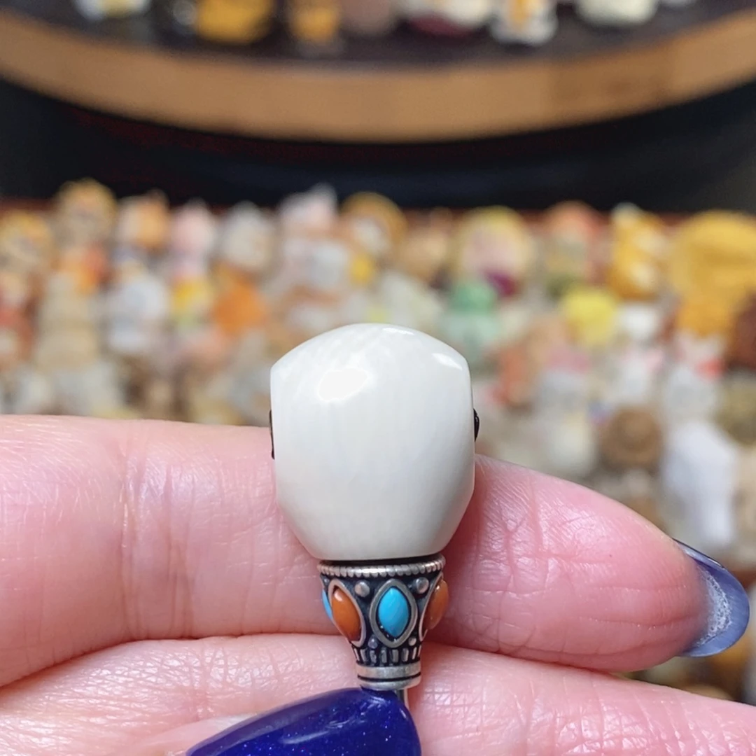 她***地菩提籽类文玩配饰