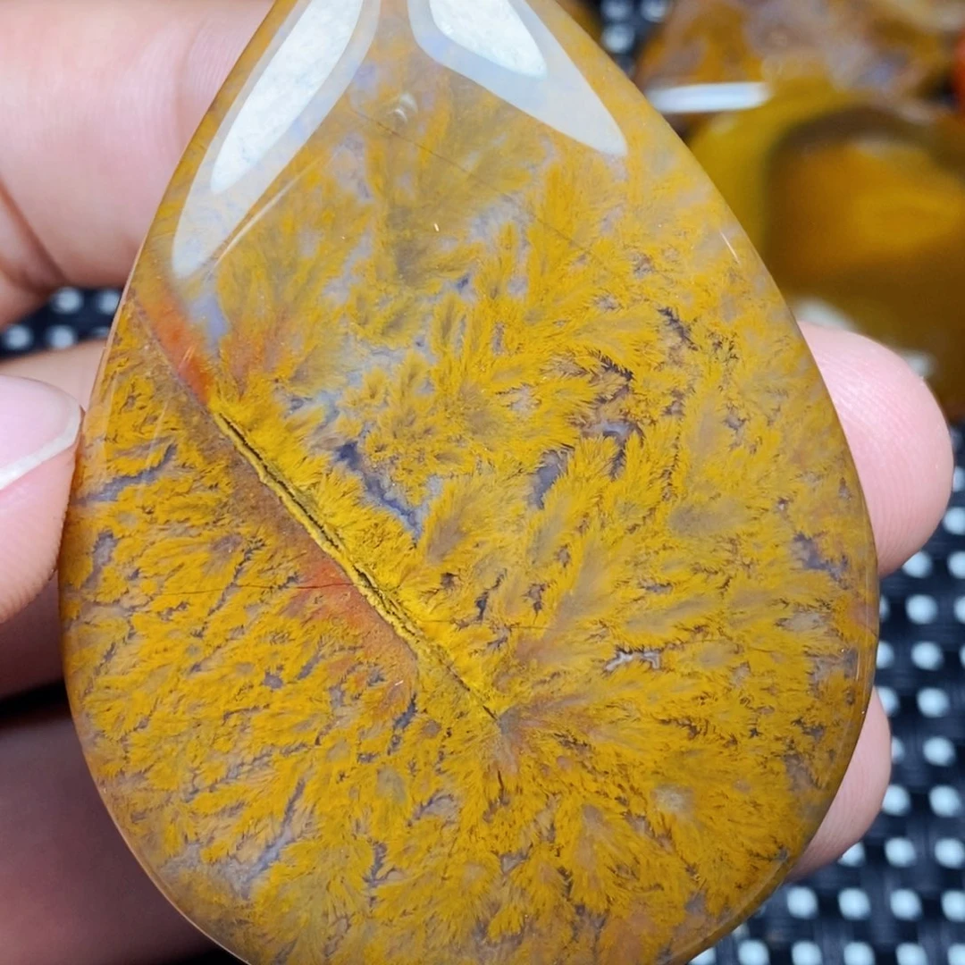 未镶嵌颈饰玛瑙/玉髓开**流
