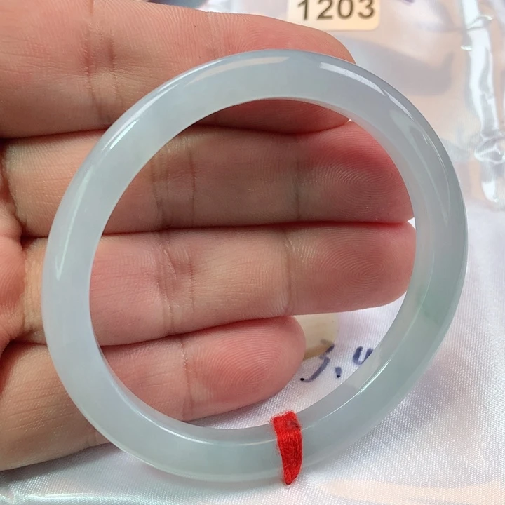 翡翠手镯（贵妃镯）未镶嵌Y***?1203号